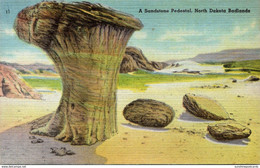 North Dakota Badlands A Sandstone Pedestal 1945 - Andere & Zonder Classificatie