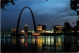 Missouri Kansas City Gateway Arch At Night 1998 - Kansas City – Missouri