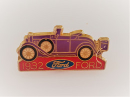 PINS Automobile FORD 1932 / 33NAT - Ford