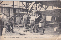 78 BUC 1911 Aviation , Appareil Morane Piloté Par Frey Faisant Son Plein ,aviateur Et Mécaniciens ,pli D'angle Bas Droit - Buc