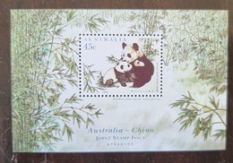 AUSTRALIE Panda . Yvert  BF N°32. Neuf Sans Charnière (MNH) - Bären