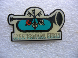 Pin's Du Jazz Festival De BERNE En Suisse - Musique