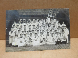 PARIS (75) Carte Photo Groupe De Livreurs De La Maison Félix Potin Groupe Gros Plan - Other & Unclassified