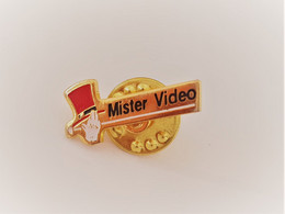 PINS MISTER VIDEO LOGO / 33NAT - Cinéma