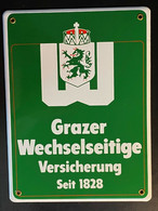 Original Emailschild Grazer Wechselseitige Versicherung Neuwertig Noch Nie Montiert   Größe 18 X 24 Cm - Enameled Signs (after1960)