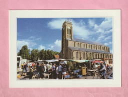 59 - NORD - BRAY DUNES Près DUNKERQUE - L'EGLISE UN JOUR DE MARCHE - Bray-Dunes