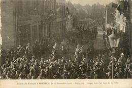 Forbach * Entrée Des Troupes Françaises Le 22 Novembre 1918 * Défilé Des Troupes Dans Les Rues De La Ville * Militaria - Forbach