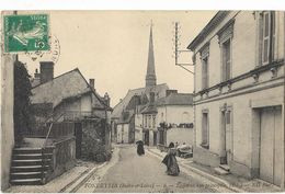 Fondettes - L'Eglise Et La Rue Principale - Fondettes