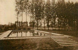 Levroux * Piscine Du Square Du Docteur ROGER ( Ch. MARTIN Architecte ) - Other & Unclassified