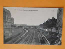 PARIS -- La Gare Des Batignolles - Convoi Et Locomotive En 1er Plan - Bahnhöfe Mit Zügen