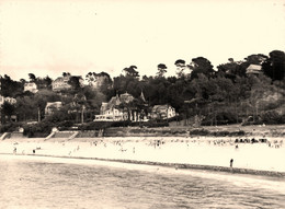 Perros Guirec * Sur La Plage De Trestraou * Hôtel KER MOR La Mer - Perros-Guirec