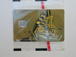 N°25 (27). Papillon I Jaune. MINT. - Andorra