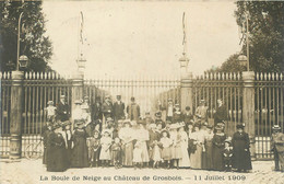 BOISSY SAINT LEGER CARTE PHOTO  LA BOULE DE NEIGE AU CHATEAU DE GROSBOIS 11 JUILLET 1909 - Boissy Saint Leger