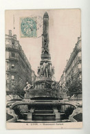 Delcampe - CPA : 69 - LYON - MONUMENT CARNOT - Lyon 2