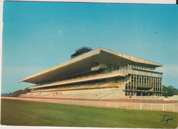 CPSM*D10--MAISONS LAFFITTE- LES TRIBUNES DE L'HIPPODROME - Maisons-Laffitte