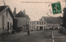 Fayl-Billot (Haute-Marne) La Grande Rue, Cycliste Devant Le Café Clausse - Edition A. Minot - Carte N° 3 - Fayl-Billot