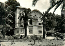 Carqueiranne * La Maison De Repos Et De Convalescence Pour Hommes LA ROSE DE NOEL * Villa - Carqueiranne