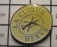 2019 Pin's Pins / Beau Et Rare / THEME : MUSIQUE / FANFARE ORCHESTRE LA CLIQUE HERVE Région Wallonne Liège Verviers - Musique