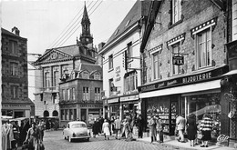 61-LA-FERTE-MACE- LA PLACE MARECHAL LECLERC VERS L'HÔTEL DE VILLE - La Ferte Mace