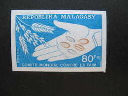 Timbre ND Non Dentelé Neuf ** MNH - Imperf   Madagascar   N° 546  Comité Mondial Contre La Faim  FAO - Tegen De Honger