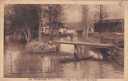 27 Le Vaudreuil. Paysage à L'entrée Du Pays - Le Vaudreuil