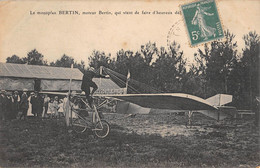 CPA AVIATION LE MONOPLAN BERTIN MOTEUR BERTIN QUI VIENT DE FAIRE D'HEUREUX (cpa Rare - Airmen, Fliers