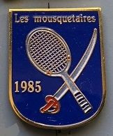 LES MOUSQUETAIRES - 1985 - RAQUETTE - EPEE - SABRE - 325 / 500 - RACKET - SCHLÄGER - RACCHETTA - RAQUETA - TENIS  - (30) - Tennis