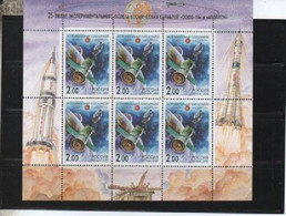 RUSSIE  COSMOS   FEUILLET   N° YVERT ET TELLIE R   6466 /6N °° NEUF SANS CHARNIERE - Unused Stamps