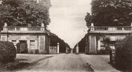 Stowe Avenue,The Lodge,Buckingham - Buckinghamshire