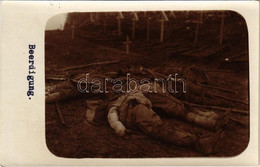 * T2 Beerdigung / WWI Austro-Hungarian K.u.K. Military, Dead Soldiers' Burial, Corpses. Photo - Unclassified