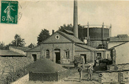 Romorantin * Vue Sur L'usine à Gaz * Cheminée * Attelage - Romorantin