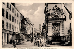 Lorient * La Rue Du Maréchal Foch * Commerces Magasins - Lorient