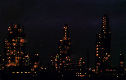 Azerbaijan - Baku - Lenin Oil Refinery At Night - Aserbaidschan