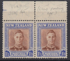 New Zealand, SG 687aw, MNH Pair "Watermark Sideways Inverted" Variety - Neufs