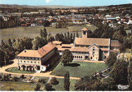 65 - Tournay - Vue Panoramique Aérienne Sur Le Village Et L'Abbaye Notre Dame De Tournay - Tournay