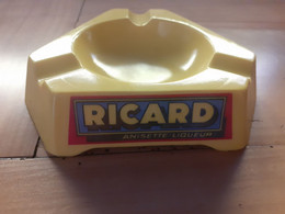 RICARD  Cendrier  Opalex  Made In France - Ashtrays