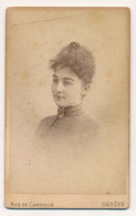 Photographie XIXe CDV Portrait D'une Jeune Fille Photographe Lacroix à Genève - Ancianas (antes De 1900)