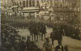 Bruxelles // Carte Photo // Rentree Triomphale Troupes No. 3. (Place Le Brouckere) 22 NOV 1918 - Andere & Zonder Classificatie