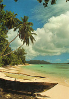 - SEYCHELLES. - Beach View At Curieuse Island, Showing Praslin On The Horizon - Photo: Peter Erbe - Scan Verso - - Seychelles