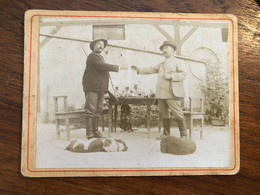 Chasse * Photo CDV Albuminée Circa 1880/1900 * Retour De Chasse , Chasseurs , Gibier Et Chiens - Hunting