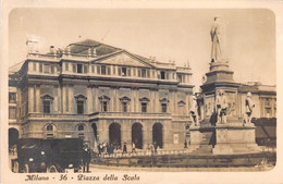 CPA Milano - Piazza Della Scala - Voitures Anciennes - Animé - Milano (Milan)