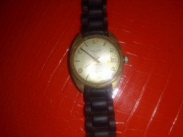 Montre Ancienne REMO Mecanique Made Swis - Montres Anciennes