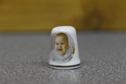 Vingerhoed - Thimble Prince William Of Wales To Commemorate His 1st Birthday 21 June 1983 - Dedales