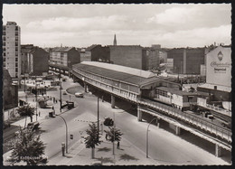 D-10999 Berlin - Bahnhof Kottbusser Tor - Straßenansicht - Cars - Trekker - VW Bus - Ford Taunus - VW Käfer ( 60er ) - Kreuzberg