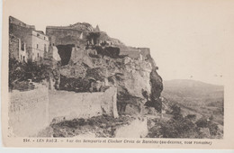 13 Les Baux   Remparts Et Clocher   Cpa - Pelissanne