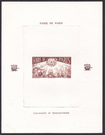 Epreuve De Luxe - Foire De Paris 1942 - Brun - Format 125 X 162 Mm - Véhicules, Stands - Pruebas De Lujo