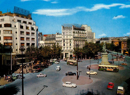 Paris 8ème 9ème 17ème & 18ème * La Place Clichy * Autobus Bus Autocar Car - Segelboote