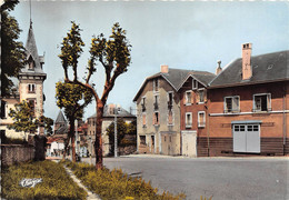 87-ORADOUR-SUR-VAYRES- ENTREE DU BOURG - Oradour Sur Vayres