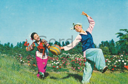 North Koreea - Korea - Communist Propaganda - Patriotic Dance - La Troupe Artistique Mansoudai - Korea (Noord)