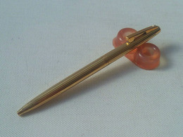 Authentic Vintage 70s' Sheaffer Imperial Gold Electroplated Ball Point Pen (#80) - Stylos